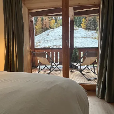 Luxury Facing Slopes In Out Nyaraló *