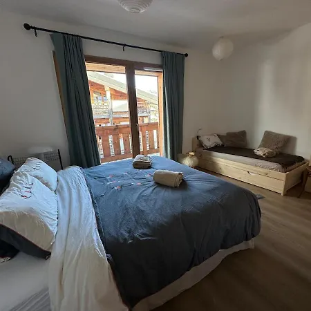 Luxury Facing Slopes In Out
